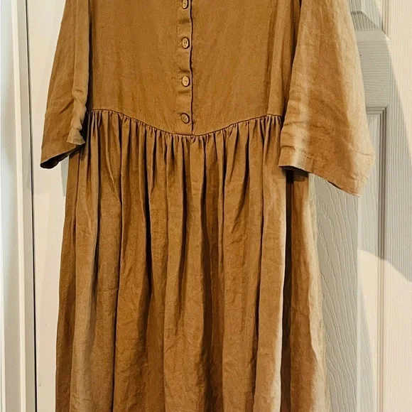notPERFECTLINEN Tan dress M/L - Picture 5 of 5
